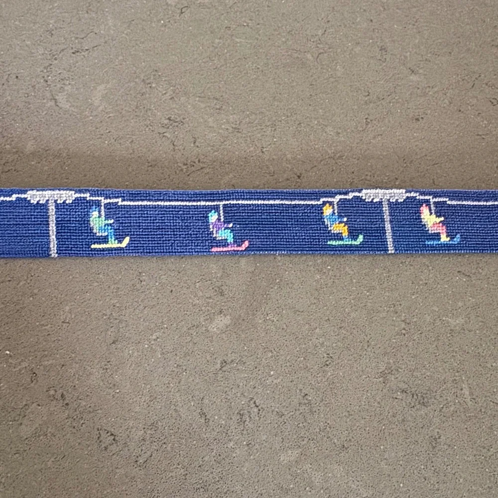 Smathers & Branson Men Needlepoint Belt Chairlift Skiing Navy Leather Brass 42 - Picture 9 of 9